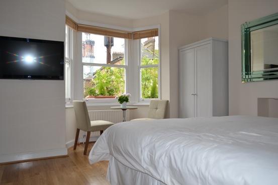 69Thegrove Bed & Breakfast Londra Dış mekan fotoğraf
